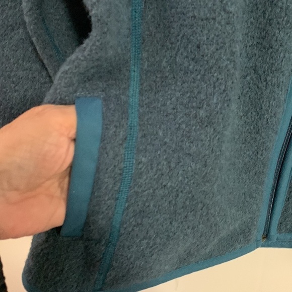 Women’s Kuhl zipper jacket, Size Large, Good condition, see measurements - Picture 5 of 8